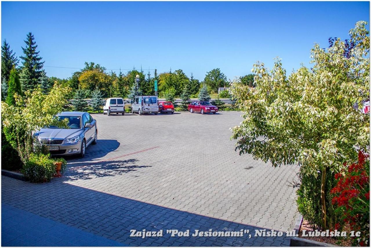 Zajazd Pod Jesionami Nisko Екстер'єр фото